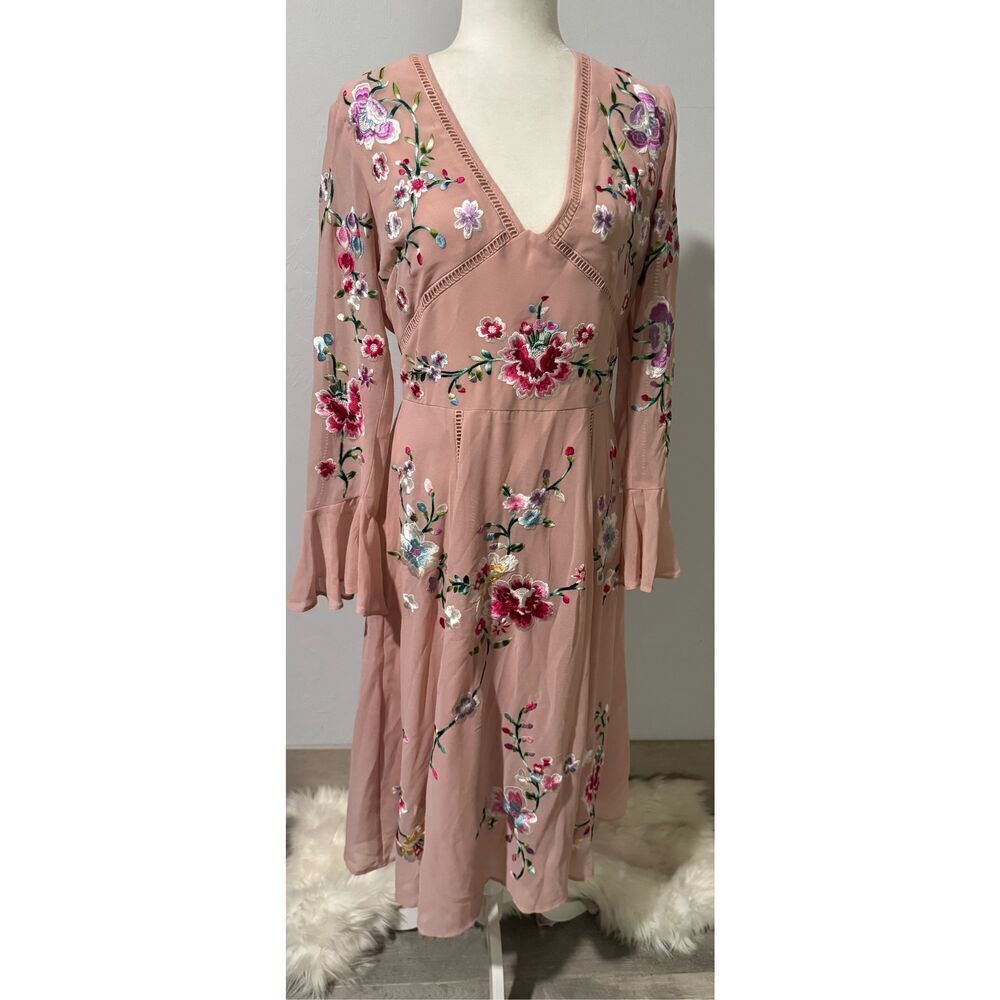 ASOS pink embroidered bell sleeve pink dress 8 - Picture 2 of 10